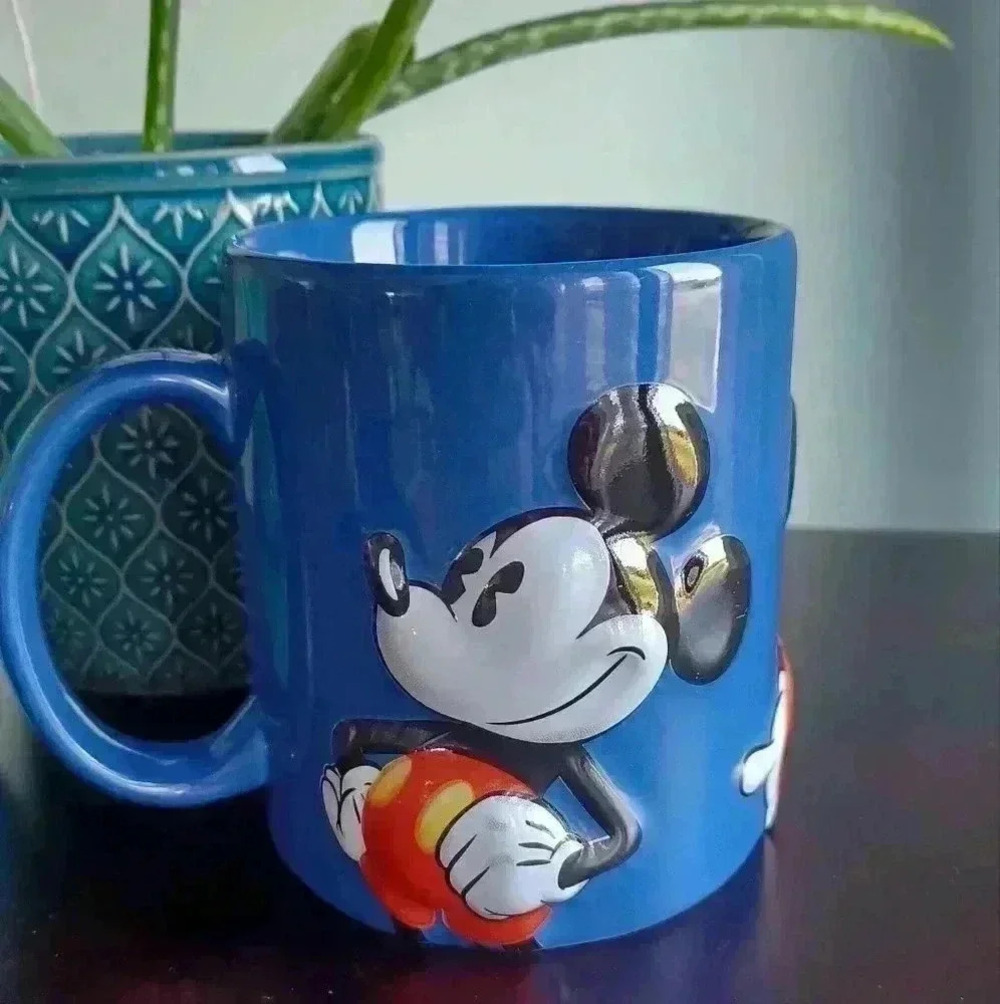 Disney Store Vintage Mickey Mouse 3D Ceramic Coffee Tea Mug Cup